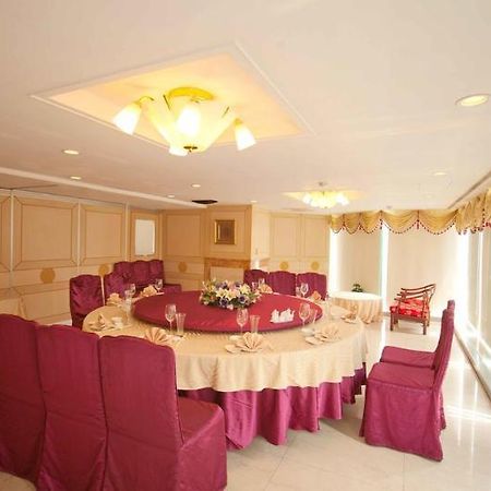 Plaza International Hotel Tajcshung Kültér fotó